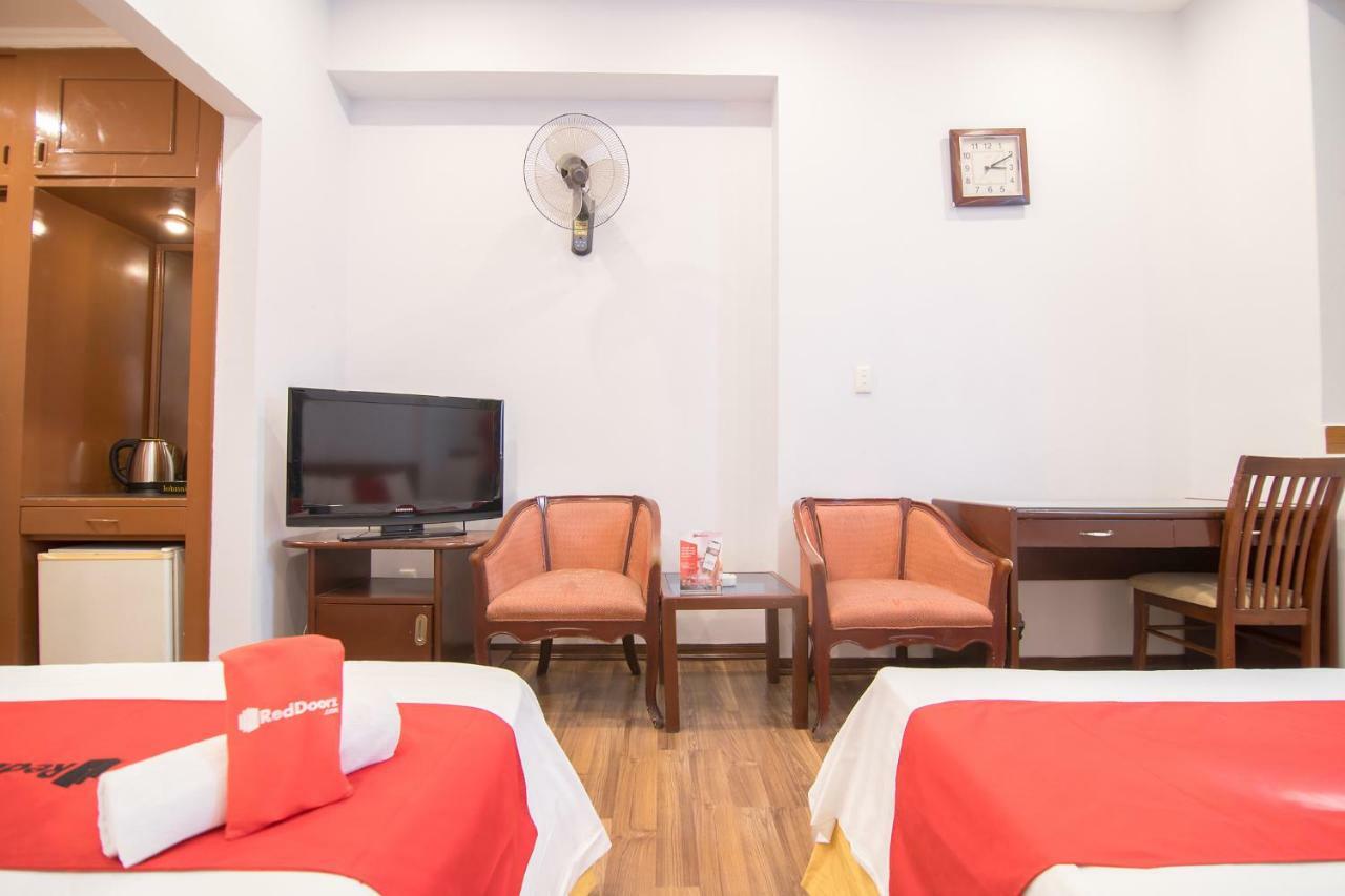 Reddoorz Plus Near Van Mieu Quoc Tu Giam Hanoi Zewnętrze zdjęcie