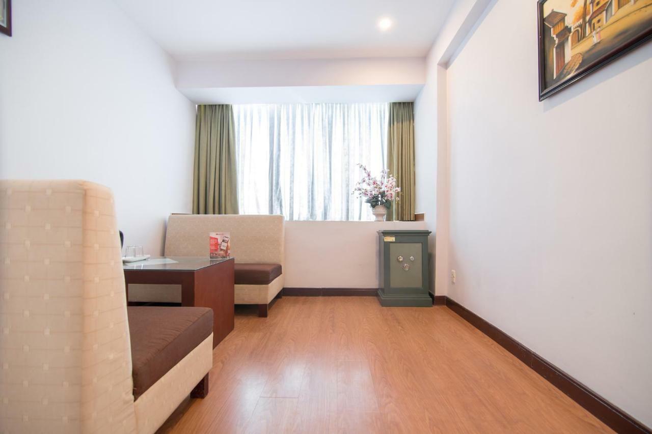Reddoorz Plus Near Van Mieu Quoc Tu Giam Hanoi Zewnętrze zdjęcie