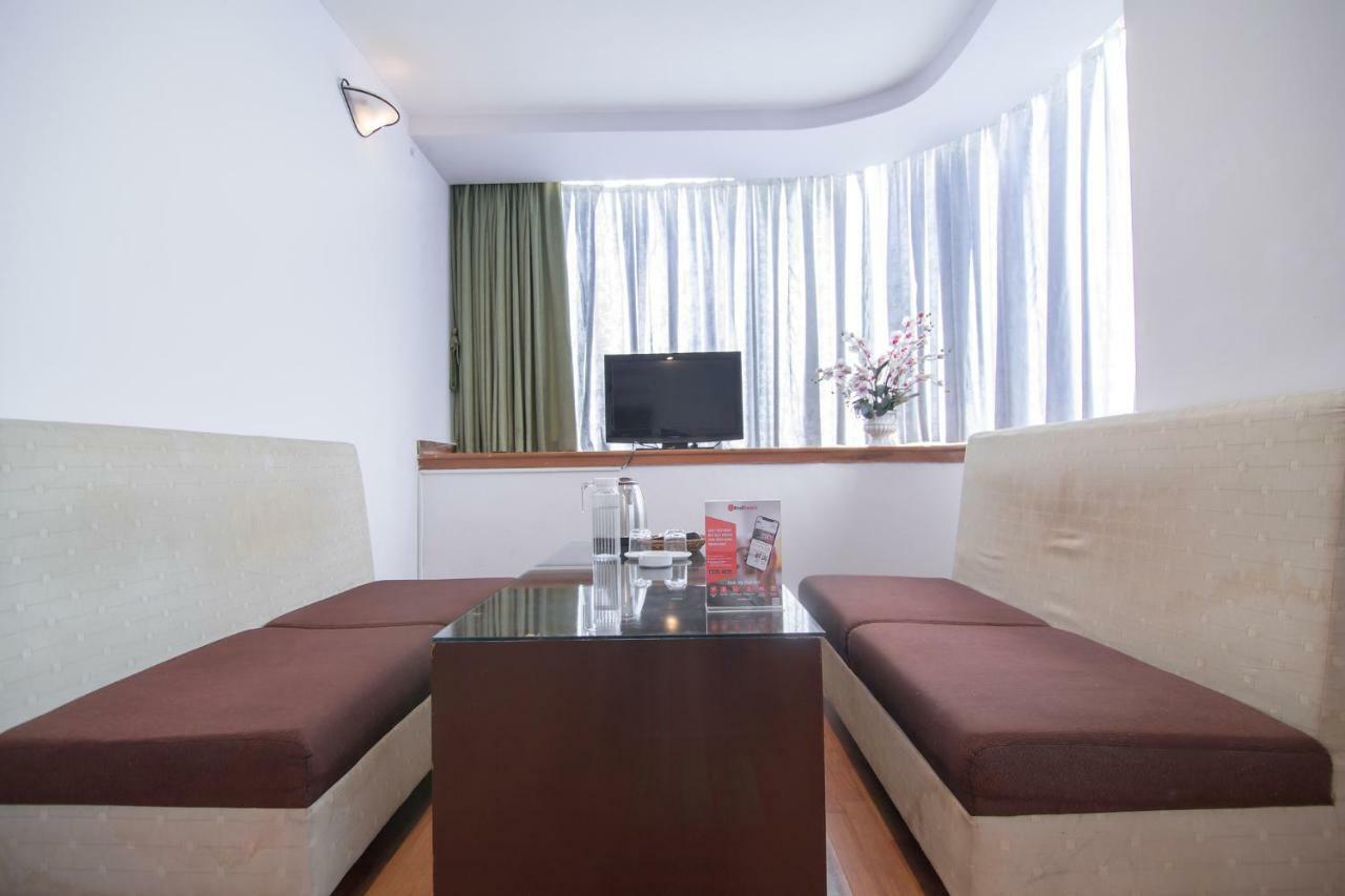 Reddoorz Plus Near Van Mieu Quoc Tu Giam Hanoi Zewnętrze zdjęcie